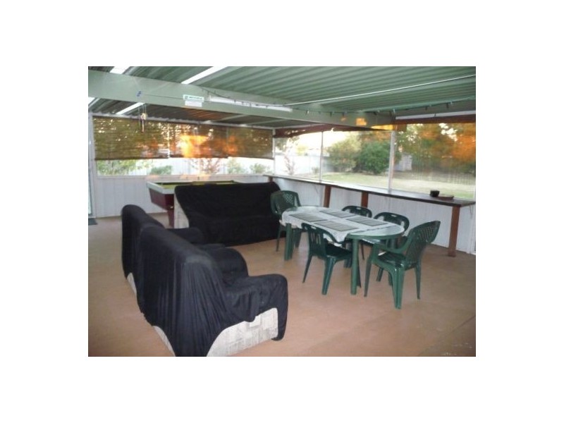 6 WILLOW PLACE, Moree NSW 2400