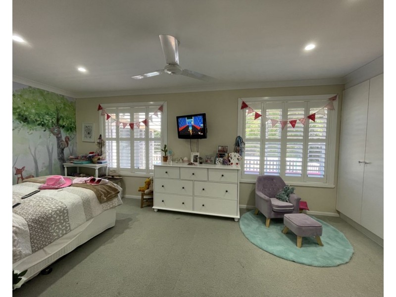 5 ROBERTSON AVENUE, Moree NSW 2400