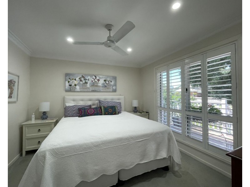 5 ROBERTSON AVENUE, Moree NSW 2400