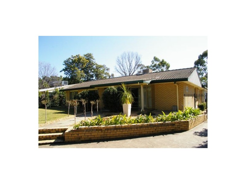 7 TIRZAH STREET, Moree NSW 2400
