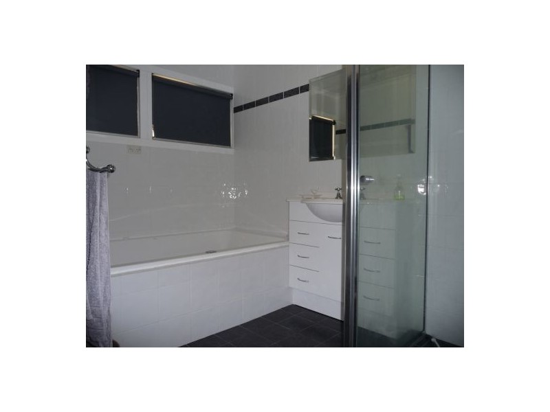 5 JACARANDA DRIVE, Moree NSW 2400