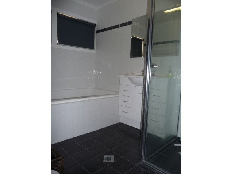 5 JACARANDA DRIVE, Moree NSW 2400