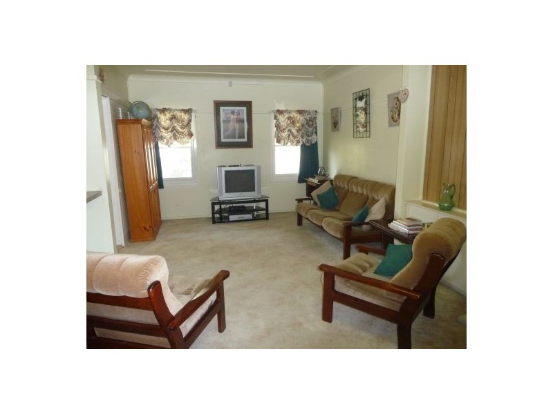 335  AUBURN STREET, Moree NSW 2400