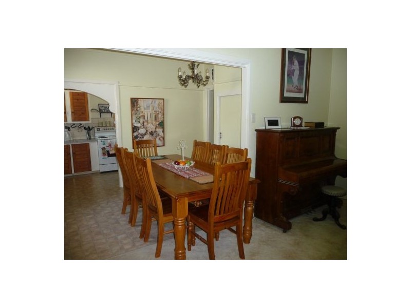 335  AUBURN STREET, Moree NSW 2400