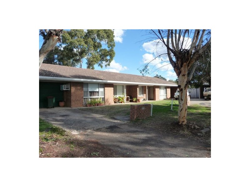 1 CLARKE AVENUE, Moree NSW 2400