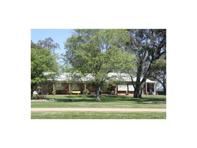 NERINGLA  Watercourse Road, Moree NSW 2400