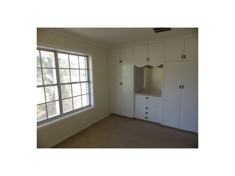 25 WATTLE CRESCENT, Moree NSW 2400