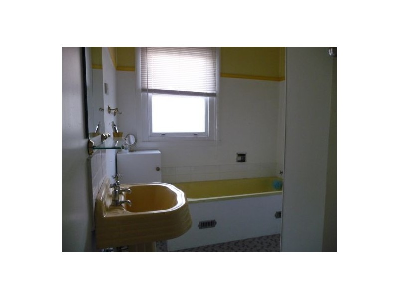 70 BOSTON STREET, Moree NSW 2400