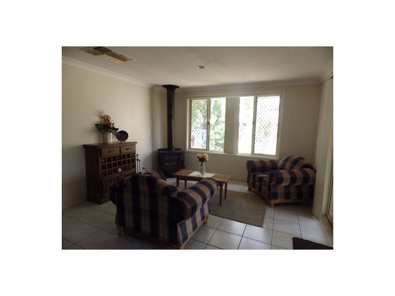 8 JACARANDA DRIVE, Moree NSW 2400