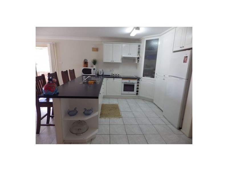 8 JACARANDA DRIVE, Moree NSW 2400