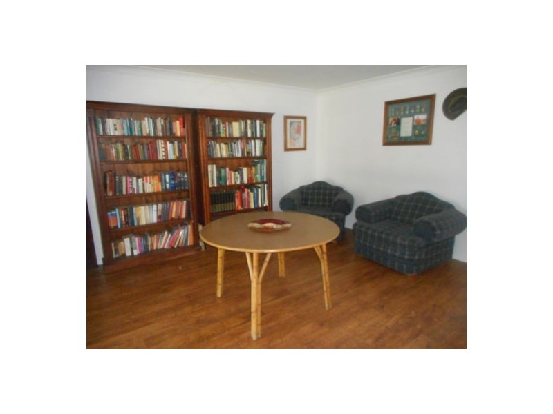 11 JULIA PLACE, Moree NSW 2400