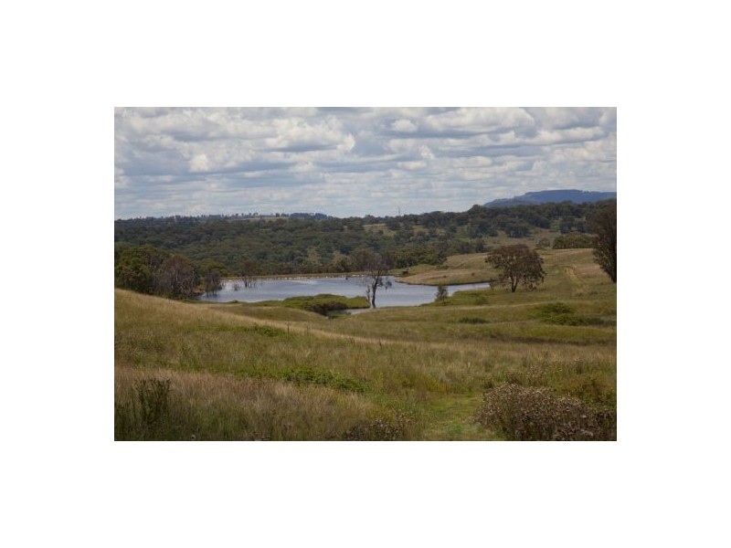 “Woombi”, Guyra NSW 2365