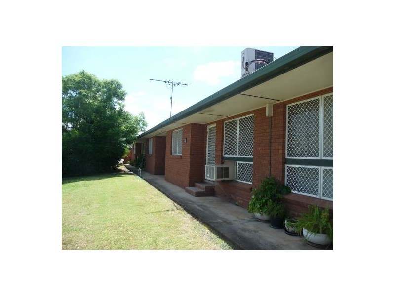 1/75 BOSTON STREET, Moree NSW 2400