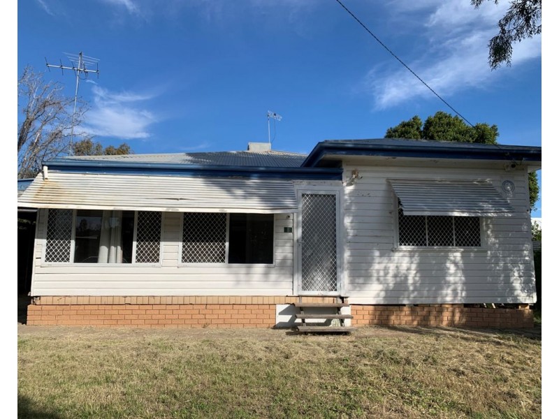 8 Anne Street, Moree NSW 2400