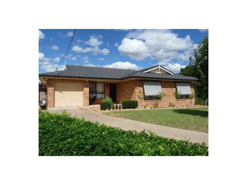 6 ROSEWOOD CLOSE, Moree NSW 2400