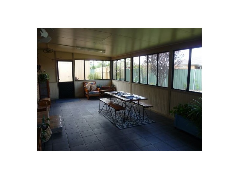 6 ROSEWOOD CLOSE, Moree NSW 2400