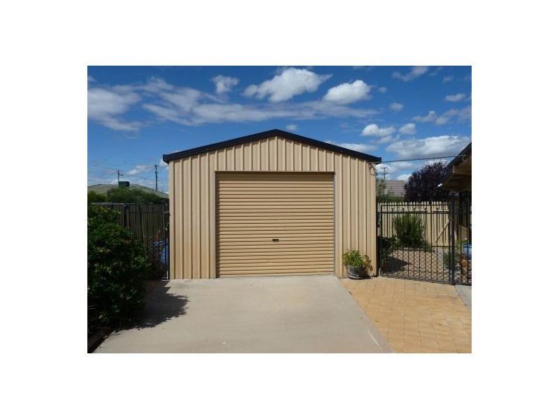 6 ROSEWOOD CLOSE, Moree NSW 2400
