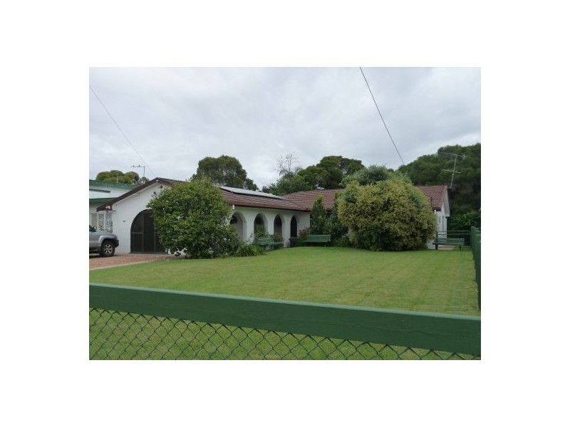 33 TYCANNAH STREET, Moree NSW 2400