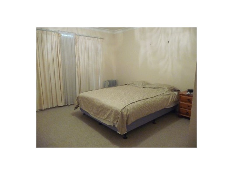 Unit 1 27 Balo Street, Moree NSW 2400