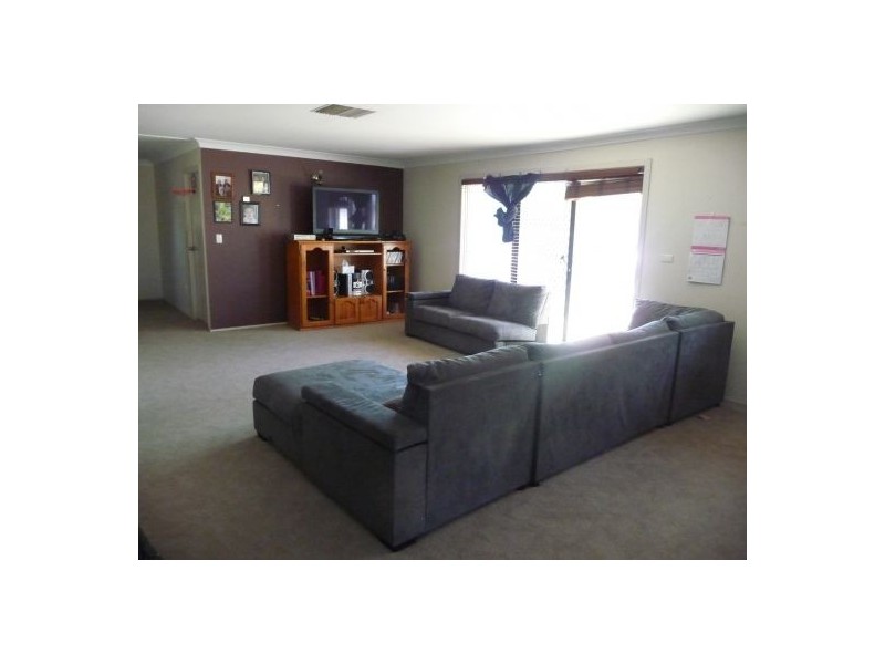 1 Boland Drive, Moree NSW 2400