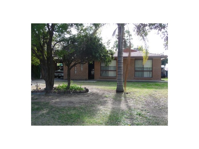 13 HELENSVALE AVENUE, Moree NSW 2400