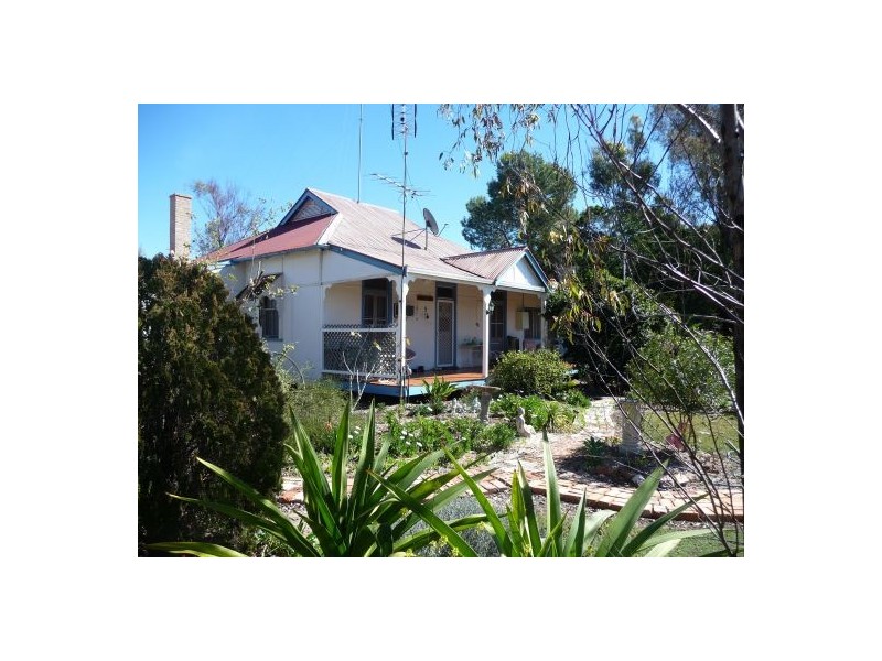 9 MIDKIN STREET, Garah NSW 2405