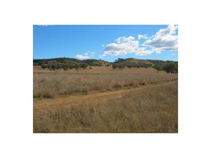 “Morella” & “Glenroy”, Bingara NSW 2404