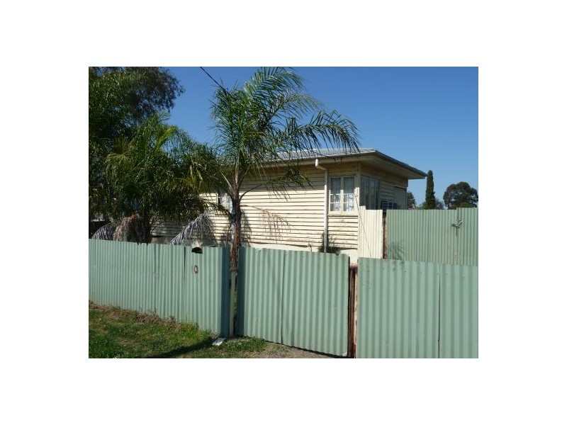10 Adelaide Street, Moree NSW 2400