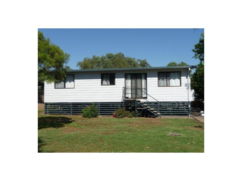 5 Condor Crescent, Moree NSW 2400