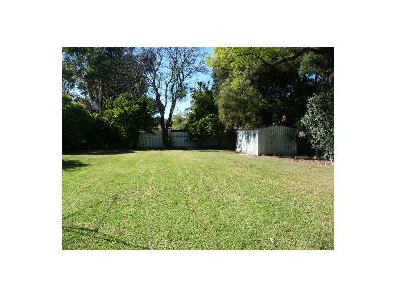 18 Edward Street, Moree NSW 2400