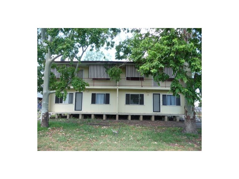 4 Condor Crescent, Moree NSW 2400