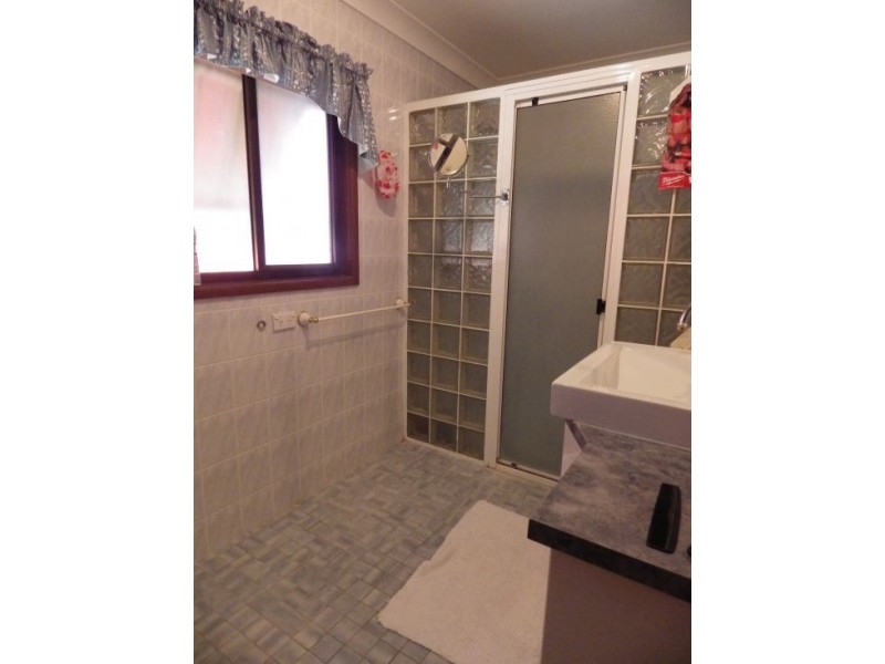 76 Albert Street, Moree NSW 2400