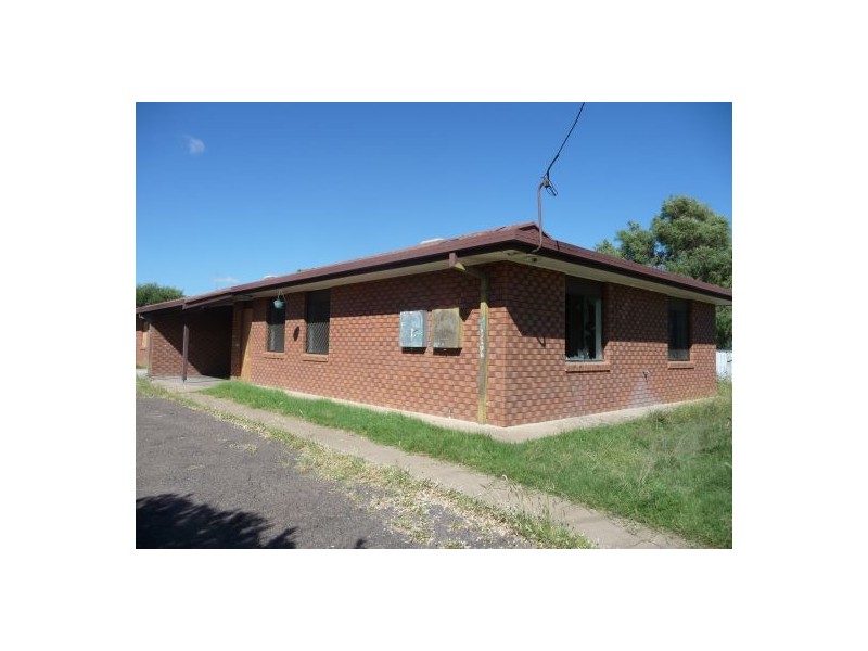 76 Jones Avenue, Moree NSW 2400