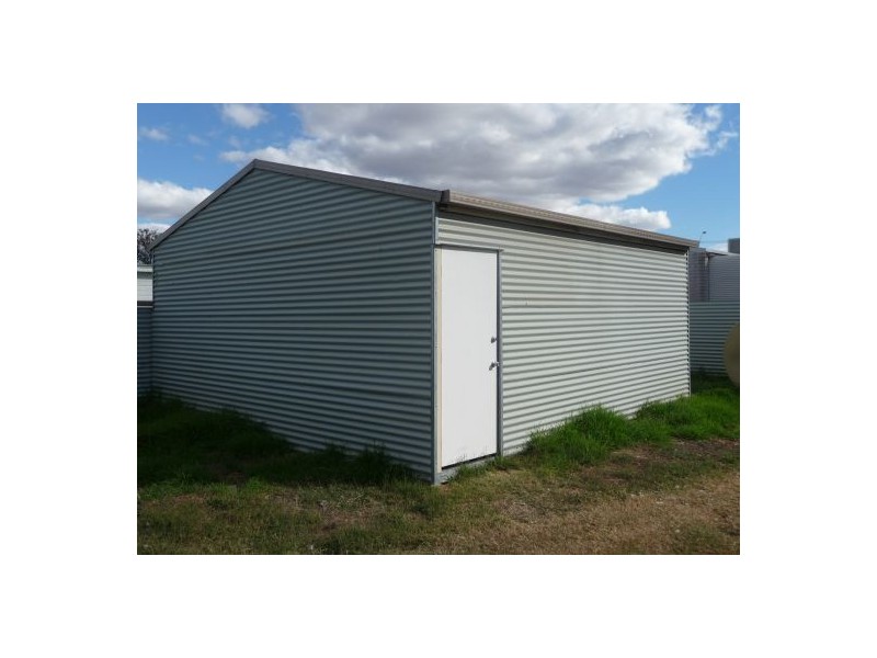 27 Dover Street, Moree NSW 2400