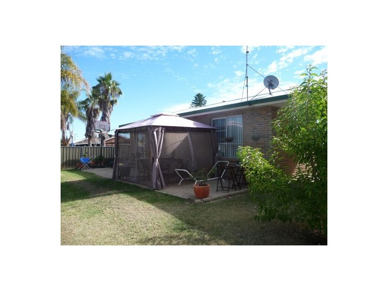 35 Jacaranda Drive, Moree NSW 2400