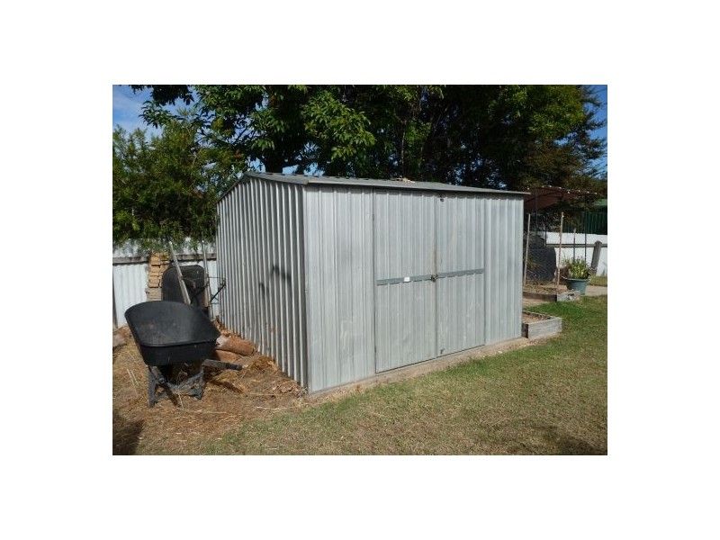 35 Jacaranda Drive, Moree NSW 2400