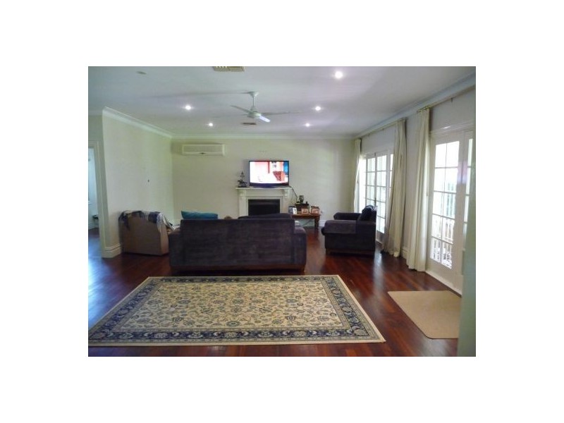 122 Greenbah Road, Moree NSW 2400