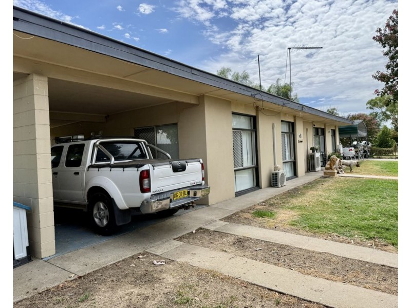 8 Delander Crescent, Moree NSW 2400