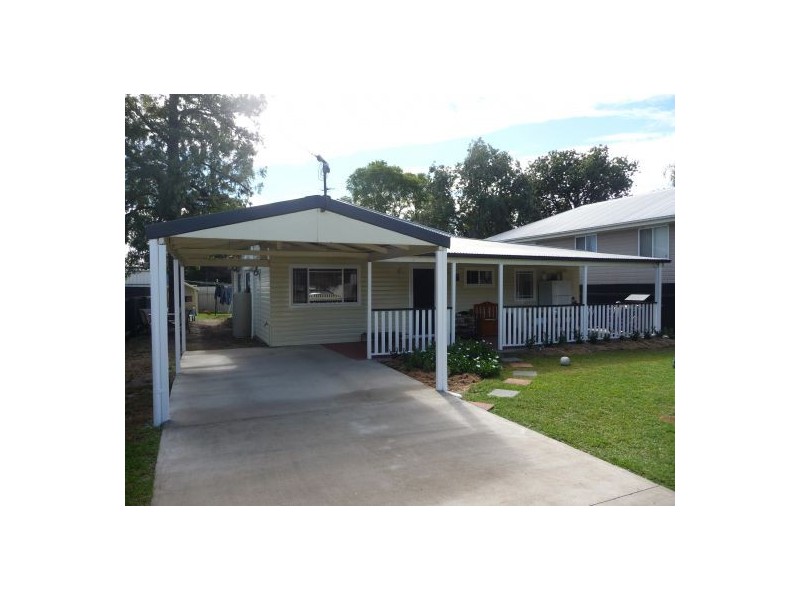 16 Donald Lane, Moree NSW 2400