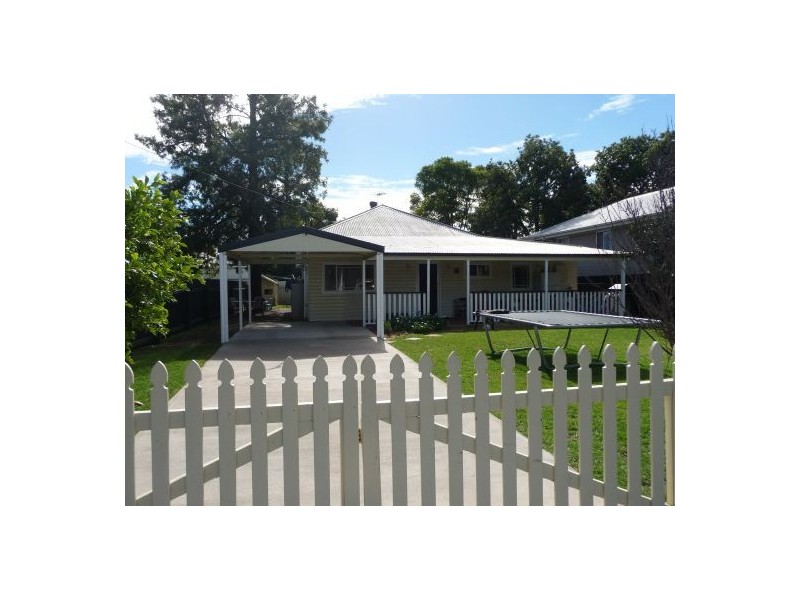 16 Donald Lane, Moree NSW 2400