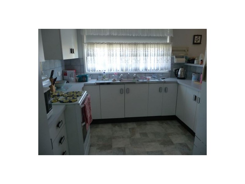 25 Yarren Street, Bellata NSW 2397