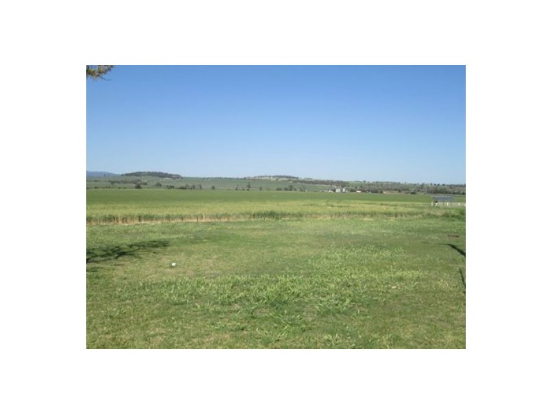 “Boomerang”, Bellata NSW 2397