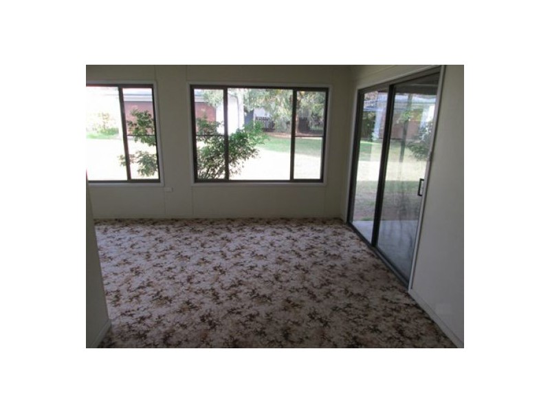 27 Stewart Avenue, Warialda NSW 2402