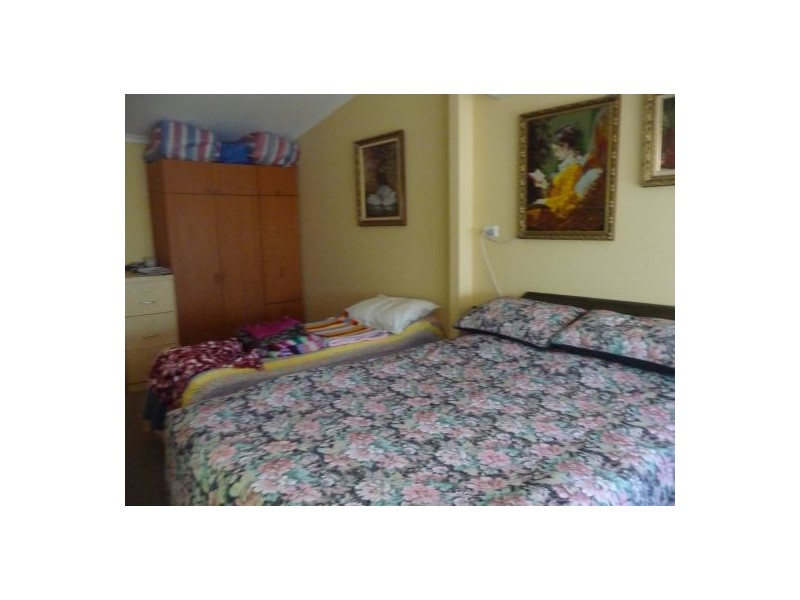 8 Dover Street, Moree NSW 2400