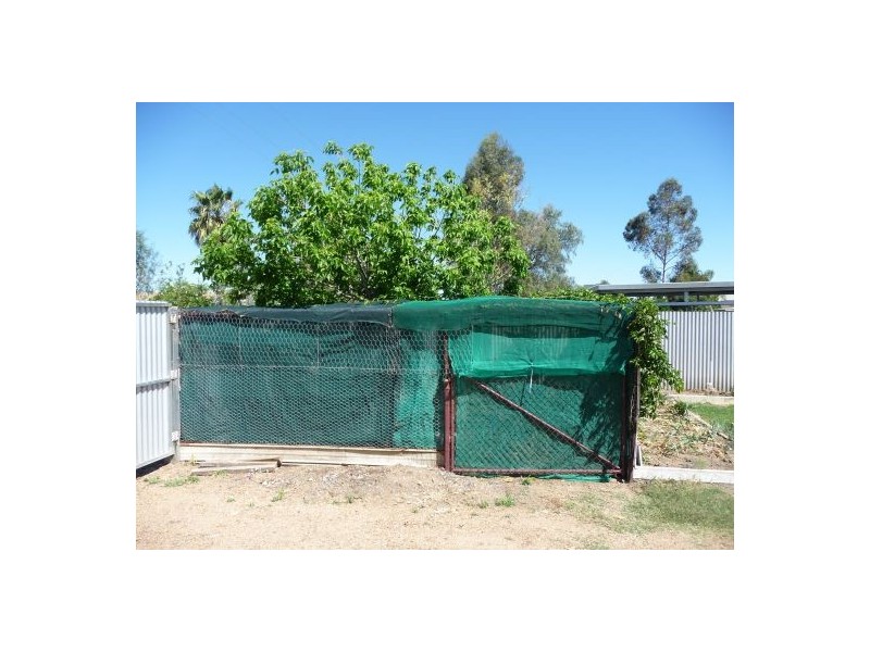 8 Dover Street, Moree NSW 2400