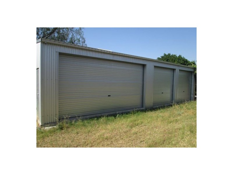 Auburn Street (laneway behind), Moree NSW 2400