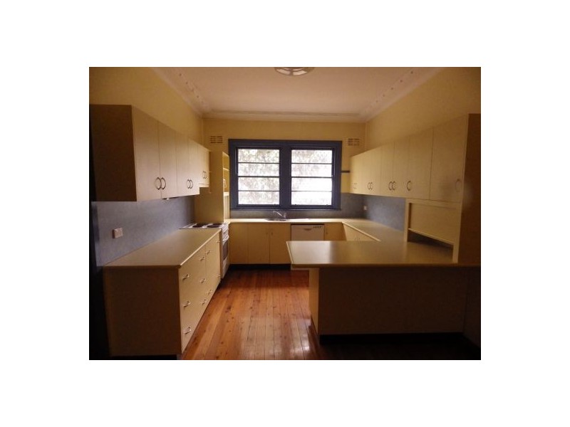 6 Webb Avenue, Moree NSW 2400