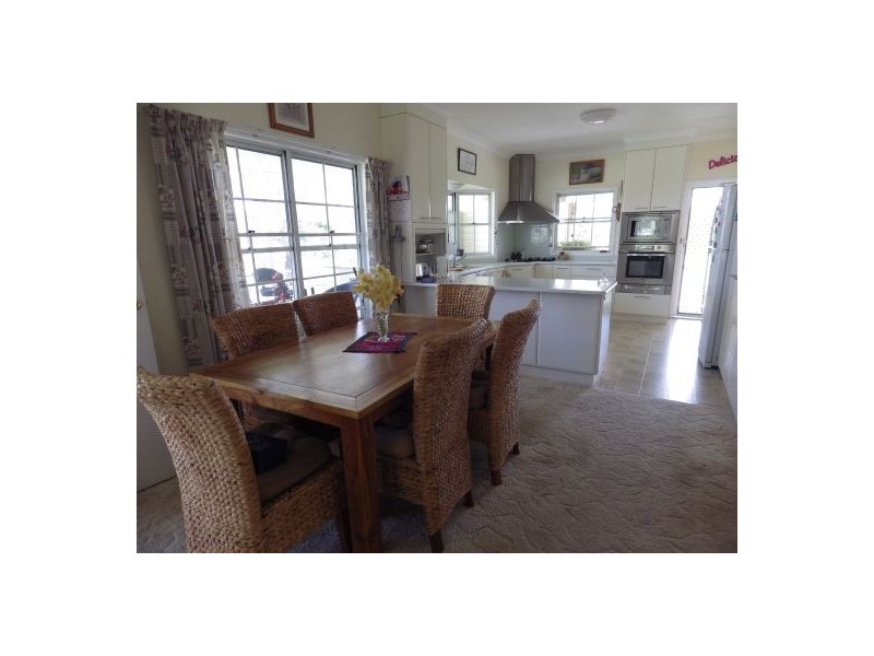 “KINNEIL” BENDYGLEET ROAD, Moree NSW 2400