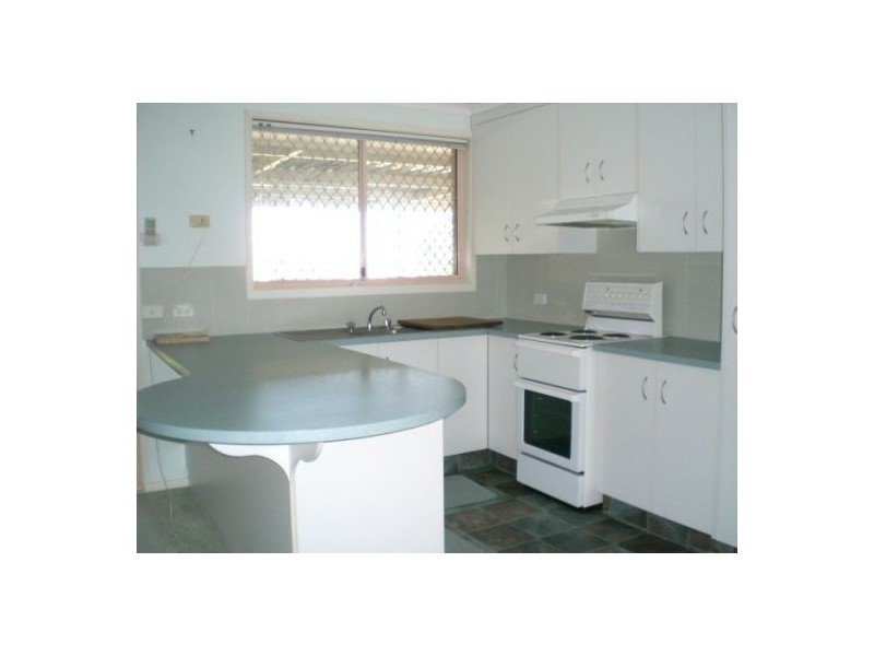 12 Loren Avenue, Moree NSW 2400