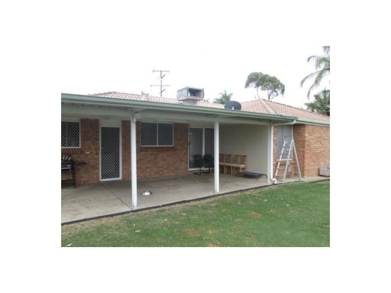 12 Loren Avenue, Moree NSW 2400